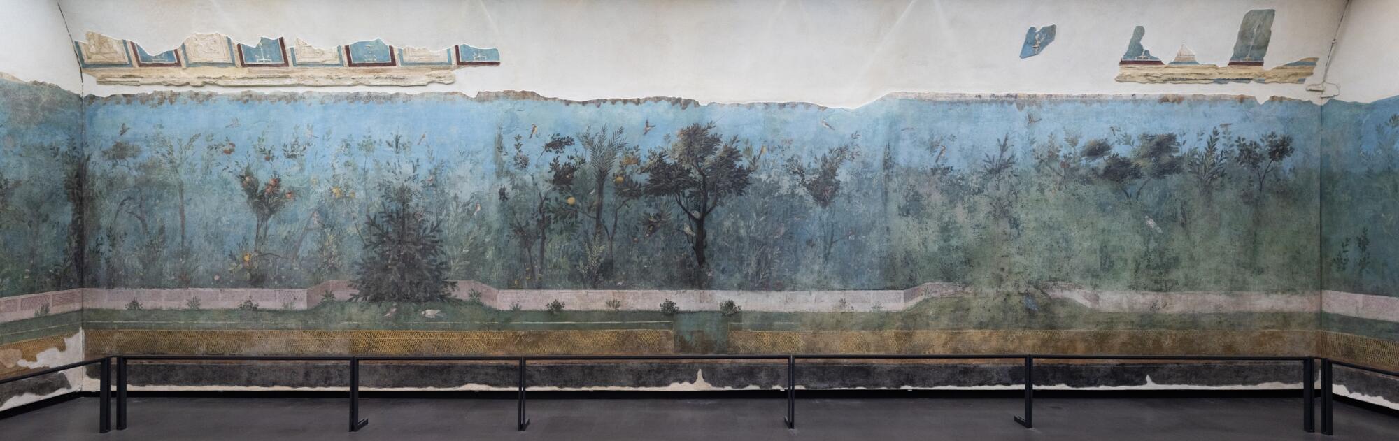 Discover Garden Room Fresco, Villa of Livia