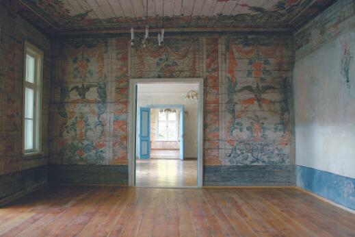 Pièce intérieure avec parquet en bois