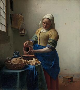 Peinture de genre représentant une jeune femme versant du lait dans un récipient, debout près d'une table garnie de pain et de vaisselle, éclairée par la lumière entrant par une fenêtre latérale.