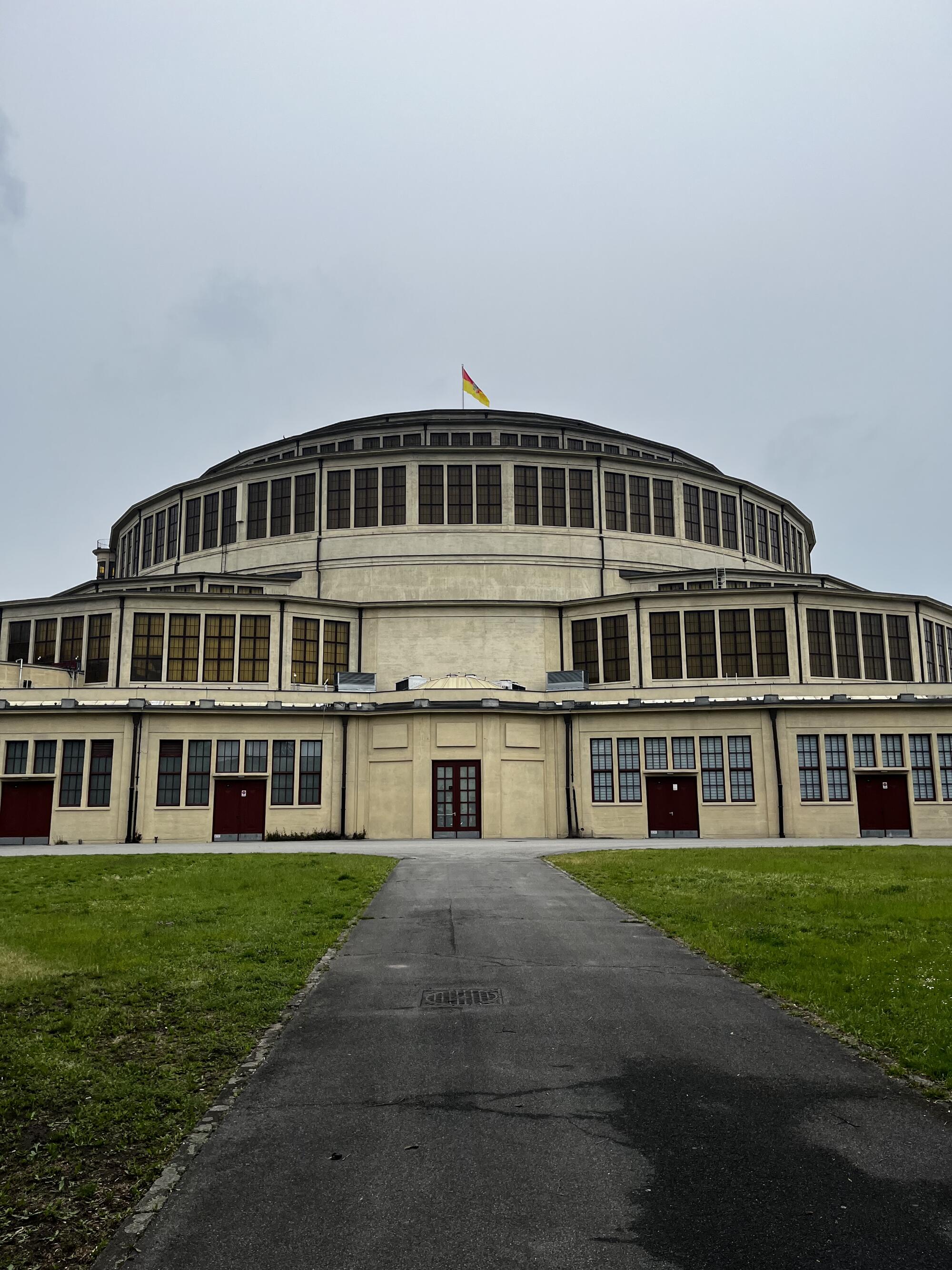 Discover Centennial Hall (Jahrhunderthalle)
