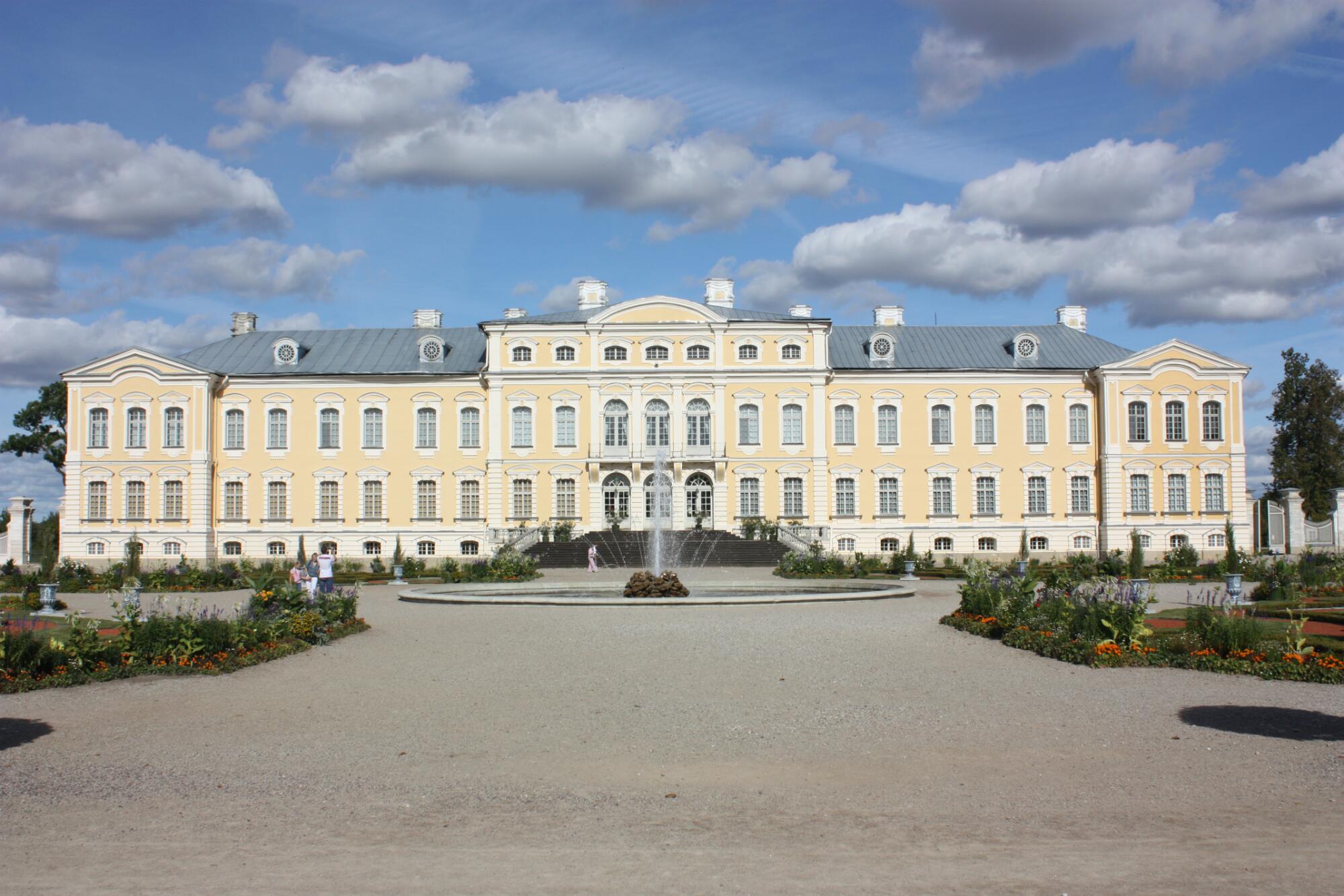 Discover Rundāle Palace